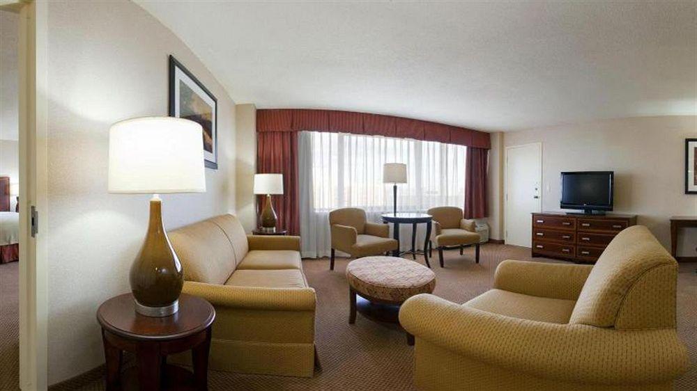Holiday Inn Secaucus Meadowlands Esterno foto