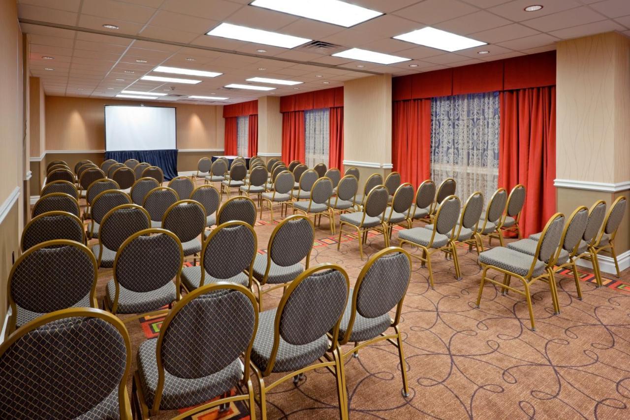 Holiday Inn Secaucus Meadowlands Esterno foto