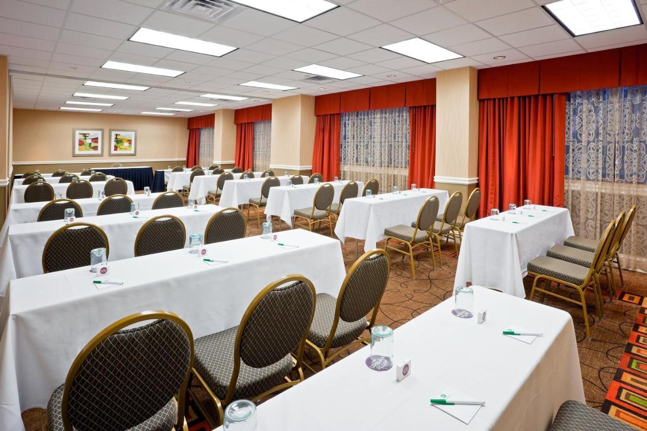 Holiday Inn Secaucus Meadowlands Esterno foto
